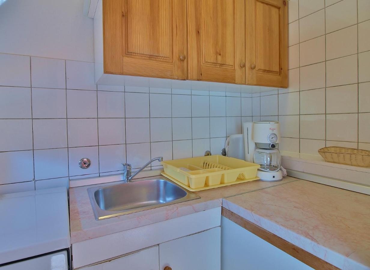 Apartments By The Sea Supetarska Draga - Donja, Rab - 4954 Zewnętrze zdjęcie