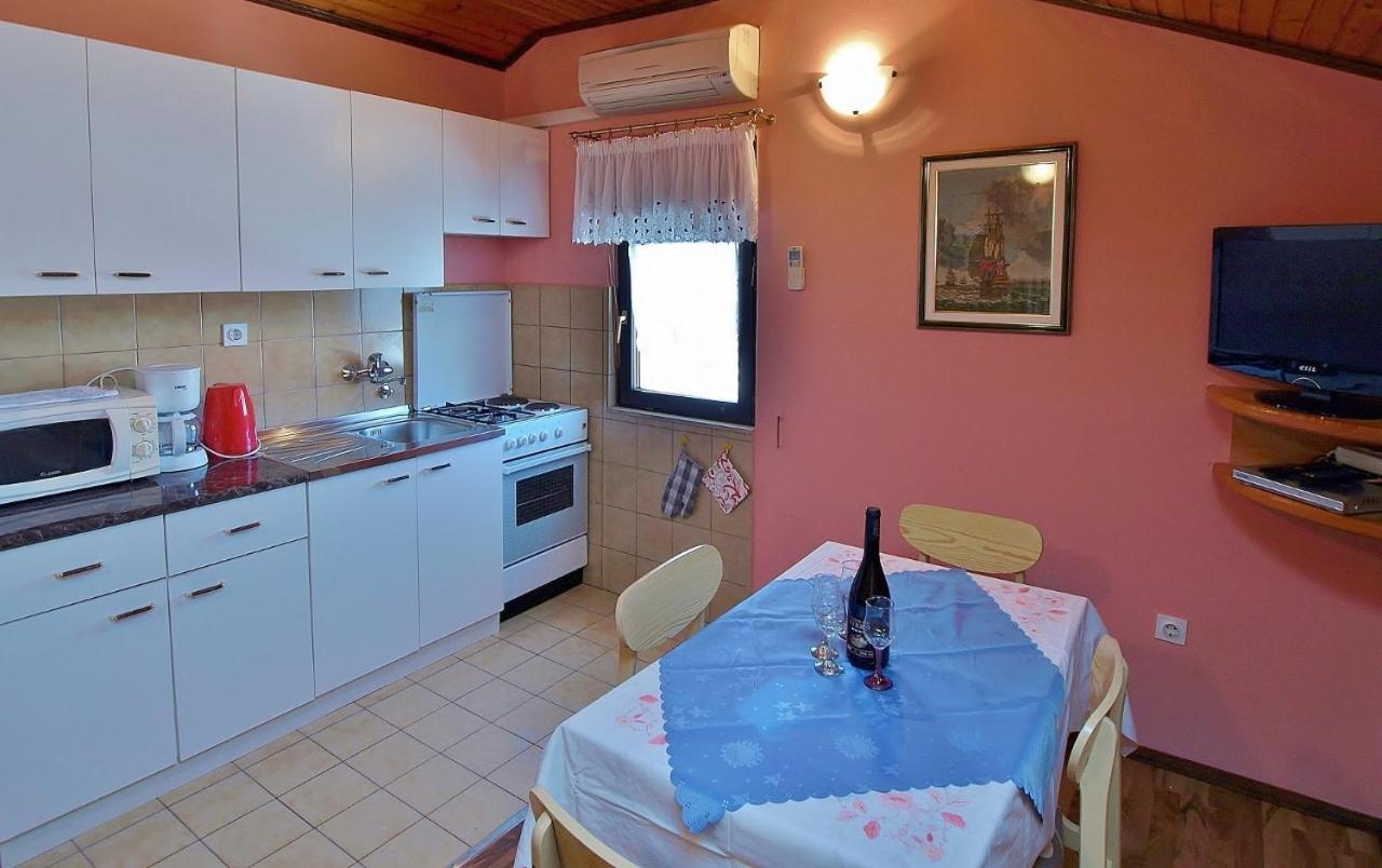 Apartments By The Sea Supetarska Draga - Donja, Rab - 4954 Zewnętrze zdjęcie